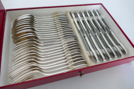 Orfevrerie Wiskemann - Silver Plated Cutlery Caneen - Empire-style - 90-piece/12-pax. - Belgium, 1924-1950