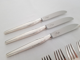 SOLD - Silver Plated Cutlery Canteen, Paris pattern - WMF, Germany c. 1950's - 40 pieces (6 pax.)