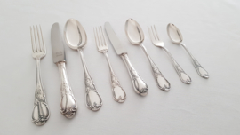 Wiskemann, Brussels - 94-piece silver plated cutlery in canteens - Louis XV/Rococo - Belgium, period 1928-1979