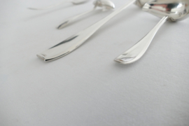 Orfvrerie Wiskemann - Silver Plated Art Deco Cutlery Canteen - 168-piece/12-pax. - Original Oak Cantine - Belgium, 1924-1950
