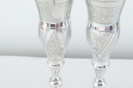 A pair of antique Russian silver cups - 84 Zolotniki (.875 silver) - Antip Kuzmichev, Moscow - 1872