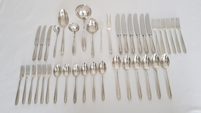 tegenkomen Weg Anemoon vis Silver plated cutlery in pattern P3 - Keltum, v. Kempen & Begeer - 6  pax./40-pieces - Netherlands, c. 1950 | SOLD | L. Groenewoud
