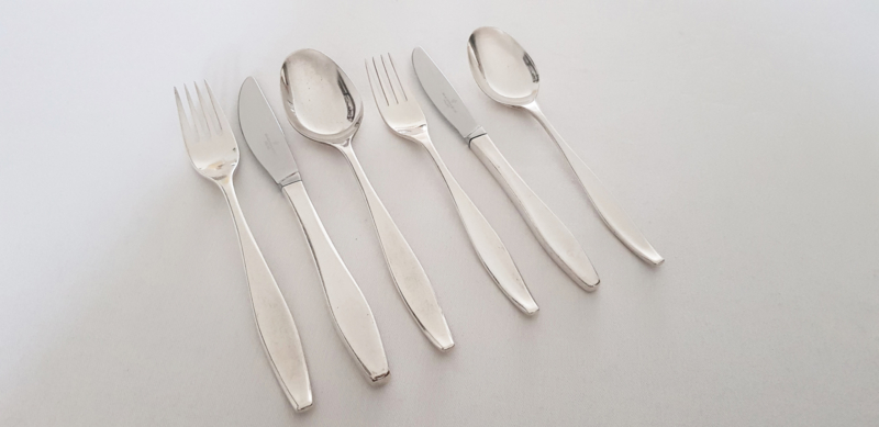 Koninklijke familie Evaluatie Glad Keltum, v. Kempen & Begeer - Silver Plated Cutlery Canteen - Jolie -  56-piece/8-pax. - the Netherlands, 2nd half 20th century | SOLD | L.  Groenewoud