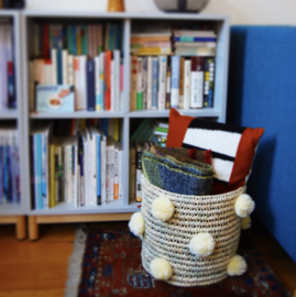 Cylindrical pom pom basket Multi color