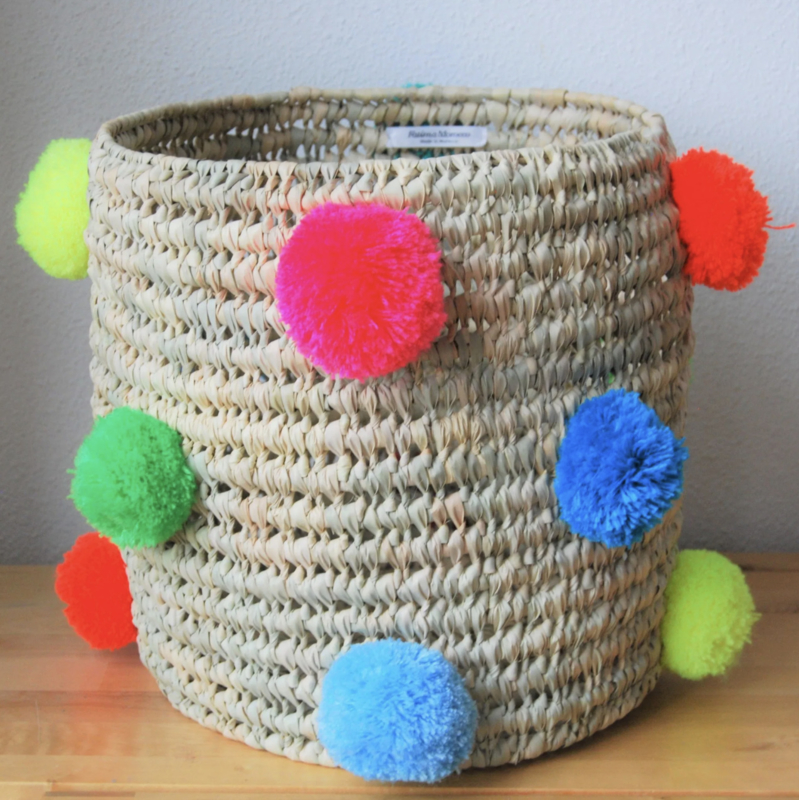 Cylindrical pom pom basket Multi color
