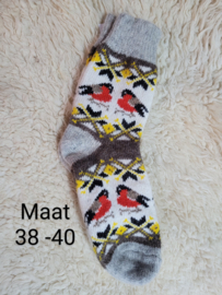 Wollen sokken met rode vogel 38-40