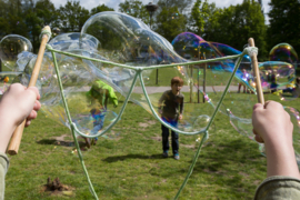 BubbleLab | basisset meterslange zeepbellen