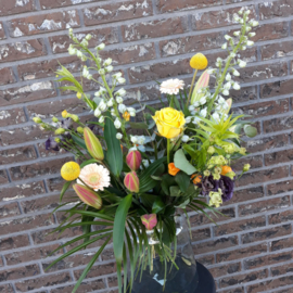 Boeket fleurig -medium-