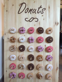 Donutwall Hout