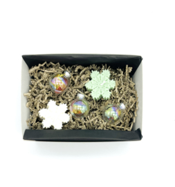 Gift set - Cadeauset - kerstballen droogbloemen & kaarsjes