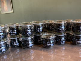 Glazen weckpot met drop, Het zit D'rop
