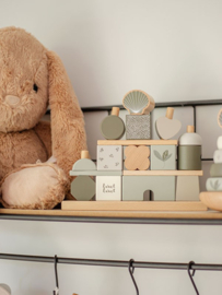 Label Label - houten stapelblokken - Olive green (met of zonder naam)