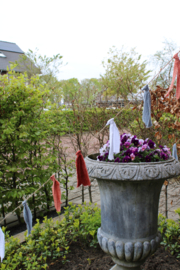 Linnen slingers voor koningsdag