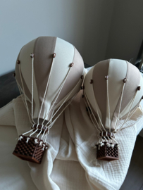 Decoratie lucht ballon goud - licht zand