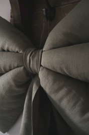 Grote linnen decoratie strik olijf groen