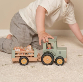 Little Farm tractor met trailer