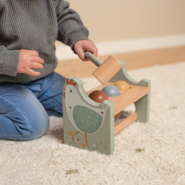 Little Dutch - Little Farm - Hamerbankje Kip met ballen - Met of zonder naam