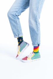 Many Mornings - Mismatched Sokken - Over The Rainbow - Regenboog