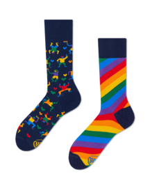 Many Mornings - Mismatched Sokken - Over The Rainbow - Regenboog