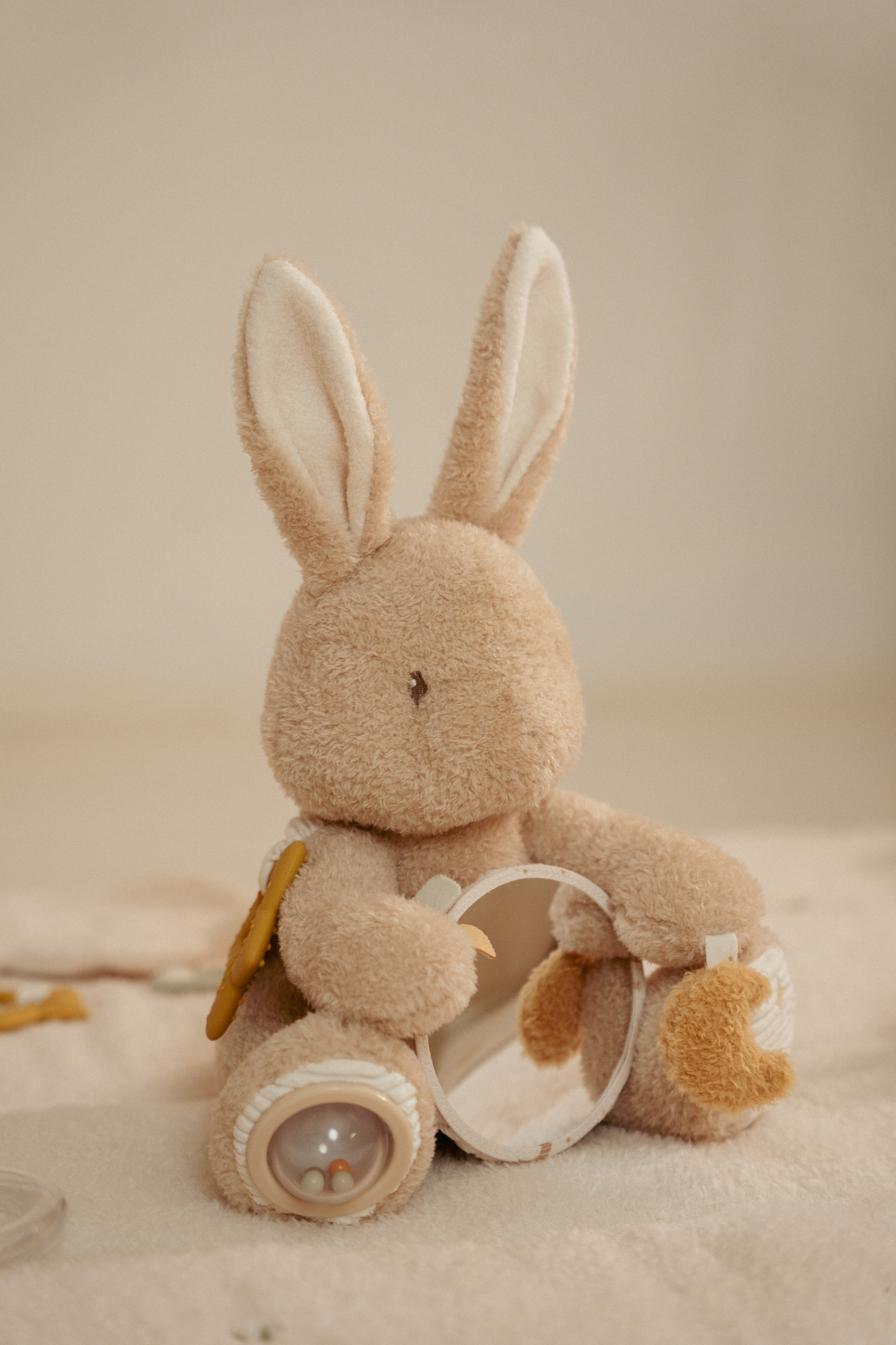 Little Dutch - Newborn Naturals - Baby Bunny - Activiteitenknuffel Bunny