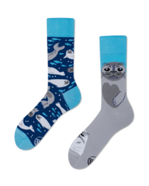 Many Mornings - Mismatched Sokken - Save The Seal - Red de zeehonden