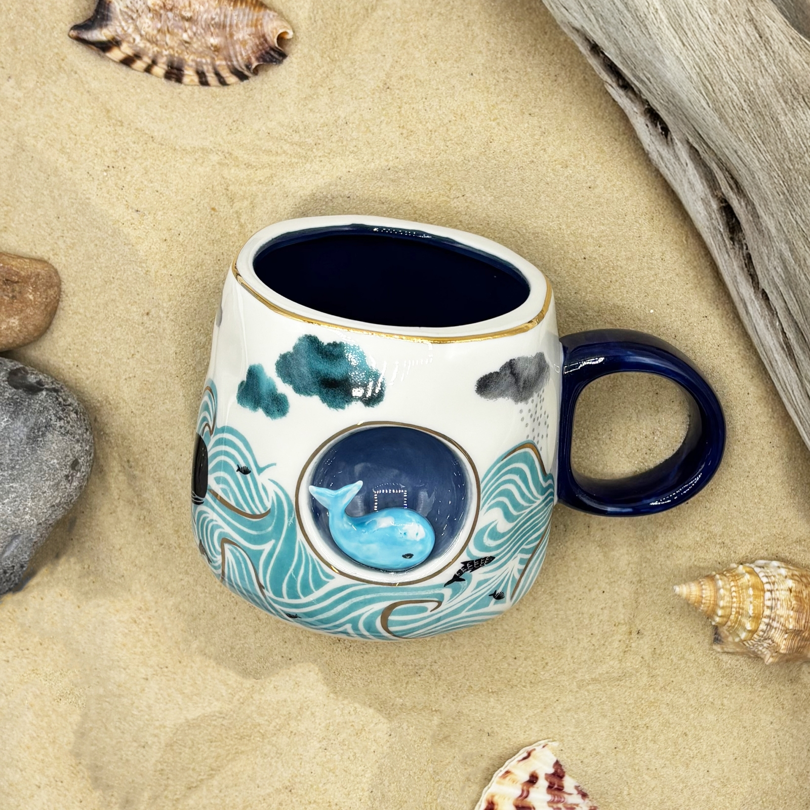 House of Disaster - By the Sea - Beker Walvis - 3D Whale Cup