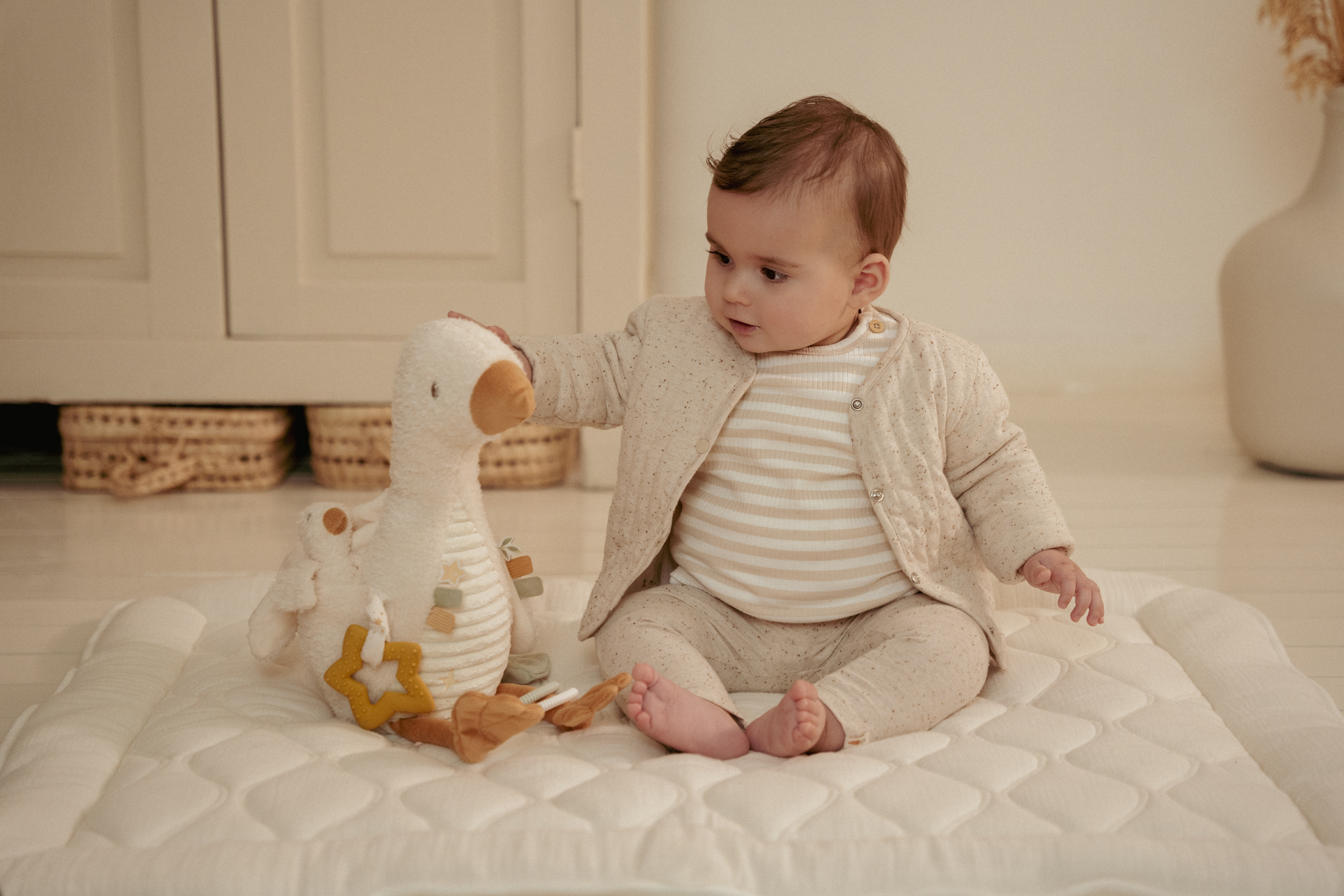 Little Dutch - Newborn Naturals - Little Goose - Activiteitenknuffel Gans