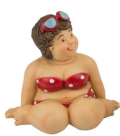 Zittende dikke dame in rood/witte bikini / dikke dame beeldje