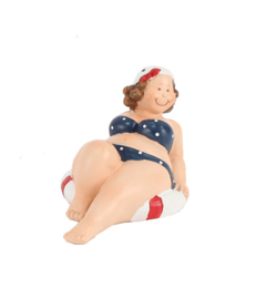 Gerkimex - Strandlady op Boei met Gestrekt Been – Handgeschilderde Decoratie (Blauwe Bikini)