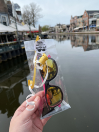 Zonnebril "Dankzij u zagen we dit schooljaar alles door een zonnige bril”