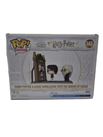 Funko POP! Moment Harry Potter: Harry Potter and Albus Dumbledore with the Mirror of Erised #145 Special Edition
