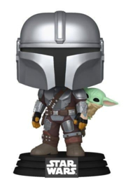 Funko POP! Star Wars The Mandalorian and Grogu: The Mandalorian with Grogu #818