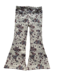 Flared lila flower