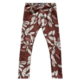 Legging leaves