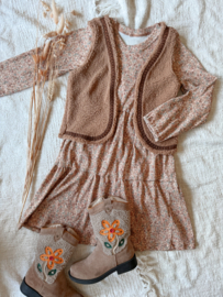 Dress rib old flowers