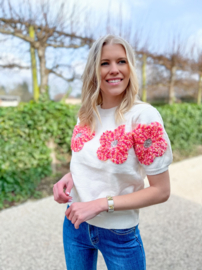 Knit cream - coral flowers