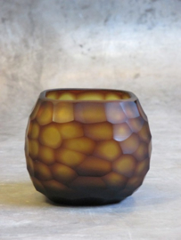 Carved waxinehouder amber small