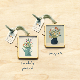 Glass frame | gold | 79x69mm