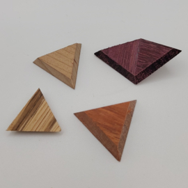 Icosaëder van verschillende soorten hout