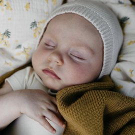 Hvid bonnet Dolly cream | diverse maten
