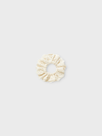 Lil' Atelier scrunchie kant turtledove