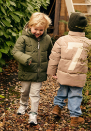 Daily Seven | Winterjacket | Beetle