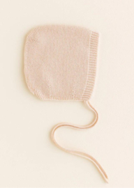 Hvid bonnet newborn oat