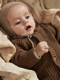 Lil' Atelier gebreid vest sepia tint | maat 56 - 86
