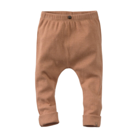 Z8 newborn broekje rib Italo amaretti | maat 50 t/m 74