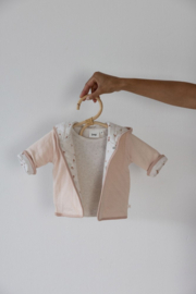 Feetje omkeerbaar newborn jasje Sweet Poppy | in maat 56 t/m 74