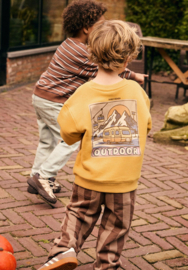 Daily Seven | Sweater Outdoor | Fall Leaf