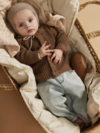 Lil' Atelier gebreid vest sepia tint | maat 56 - 86