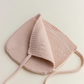 Hvid bonnet Dolly apricot | diverse maten