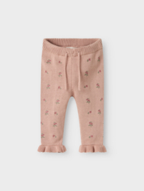 Lil' Atelier gebreide broek met bloemetjes  | maat 92 - 122
